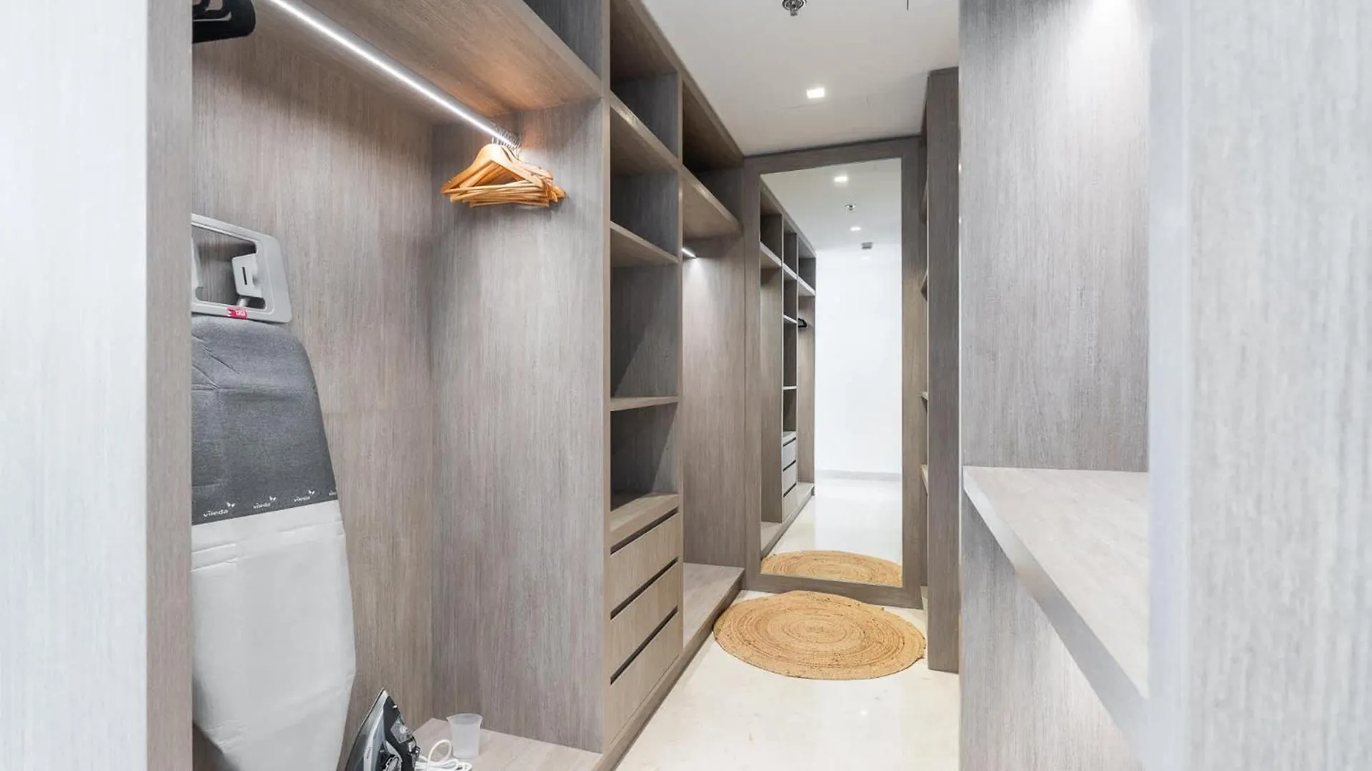 3 Bedroom Apartment In Sterling West With Full Burj Khalifa Views Dubai 0*,